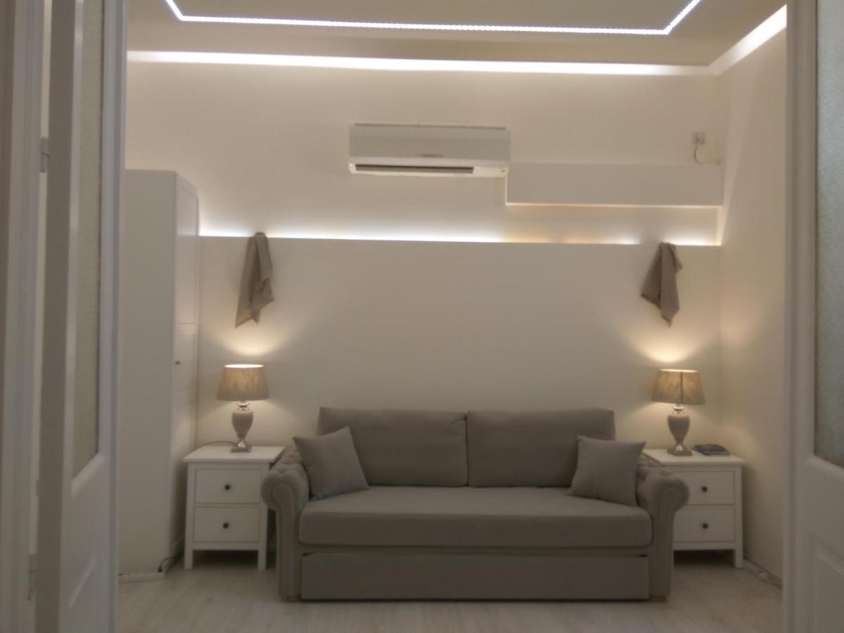 Athens City Center Luxury Suites Buitenkant foto