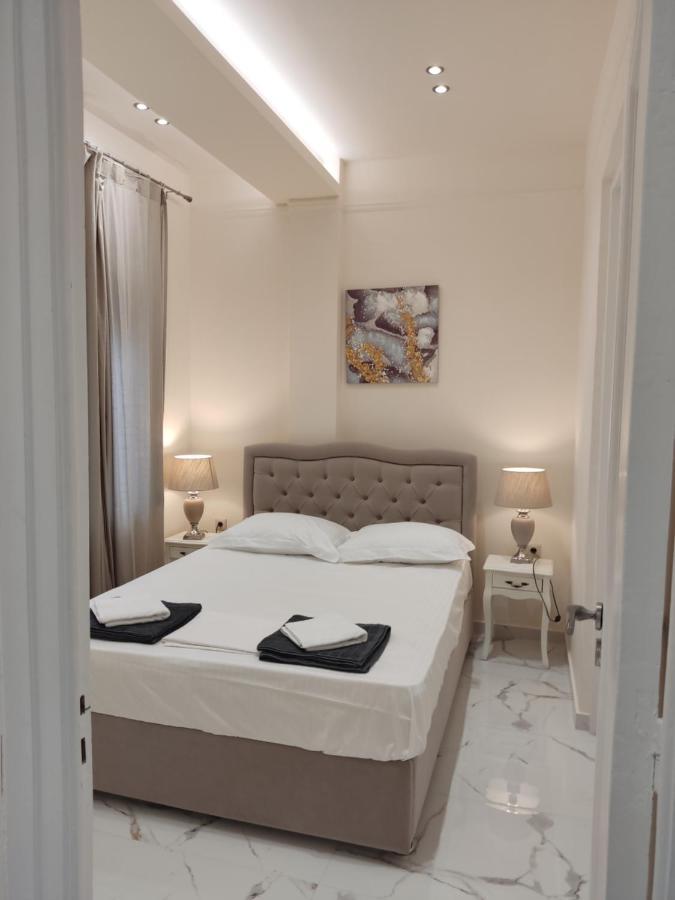 Athens City Center Luxury Suites Buitenkant foto