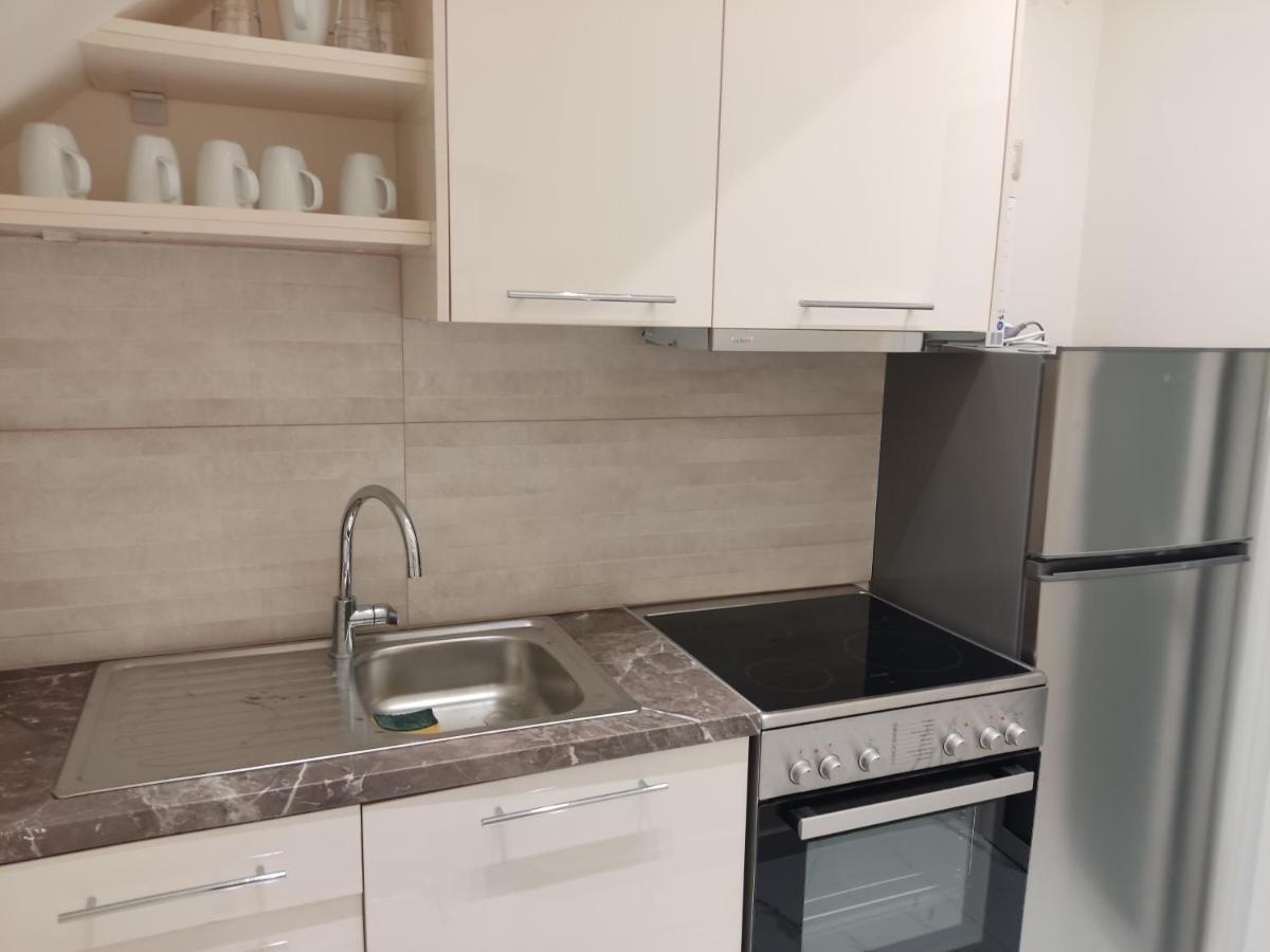 Athens City Center Luxury Suites Buitenkant foto