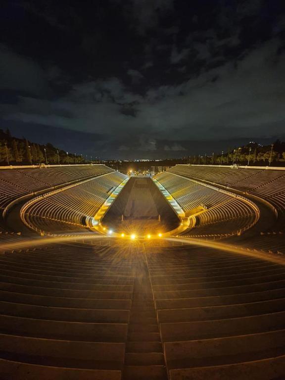 Athens City Center Luxury Suites Buitenkant foto