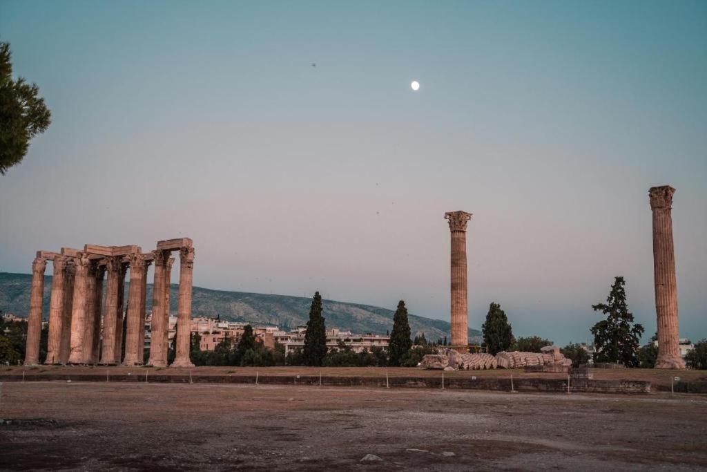 Athens City Center Luxury Suites Buitenkant foto